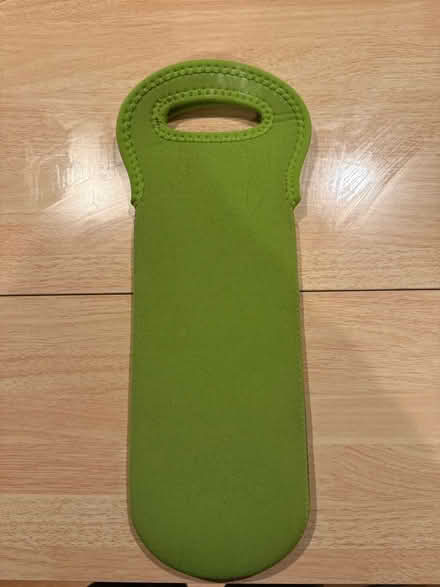 Photo of free Insulated wine bottle protector bag (Newtonville) #2