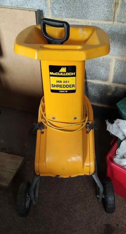 Photo of free Garden shredder (Farnborough GU14) #1