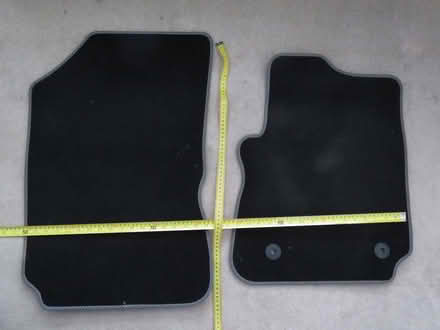 Photo of free car floor mats for front footwells (Addiscombe CR0) #1