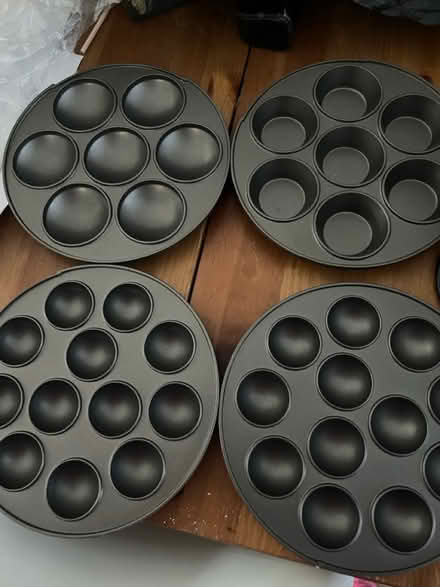 Photo of free Mini cupcake & donut maker (Whitton) #4