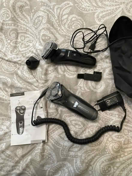 Photo of free Electric Razors (Bromsgrove B60) #1
