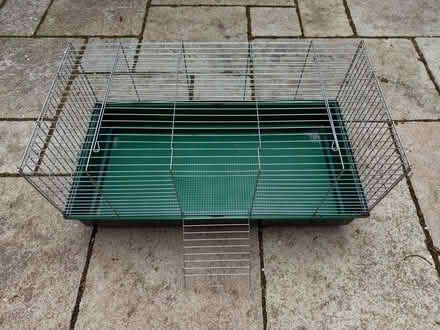 Photo of free Cage for small(ish) animals (Priestwood RG42) #1
