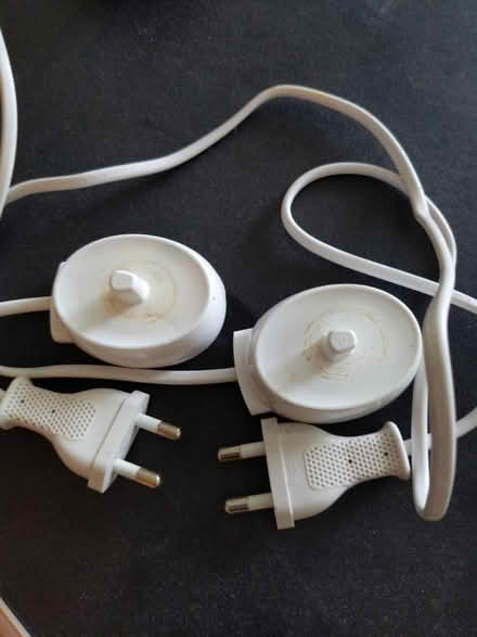 Photo of free 2 oral-b toothbrush chargers (CR5, Old Coulsdon) #1