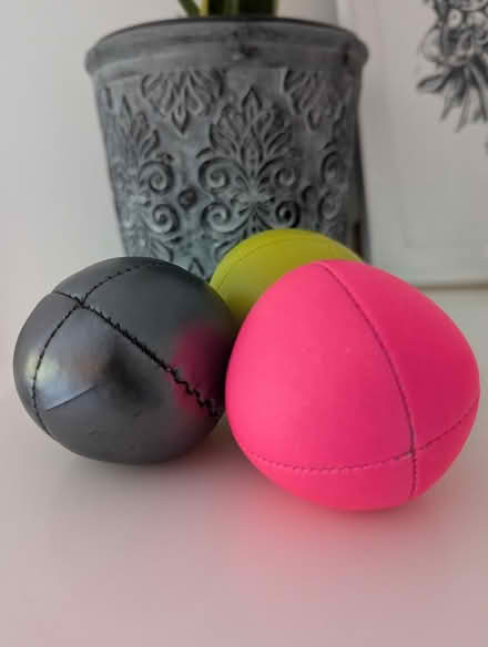 Photo of free Juggling balls (SE16) #2