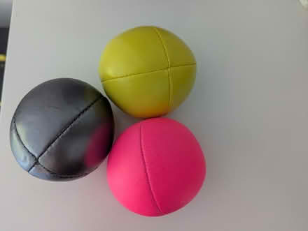 Photo of free Juggling balls (SE16) #3