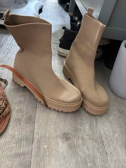 Photo of free Women’s footwear bundle size 8 (Newbury park) #2