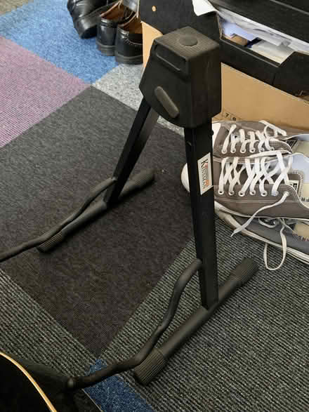Photo of free Black Stagg Electro-Acoustic Guitar (Worcester Park KT4) #4