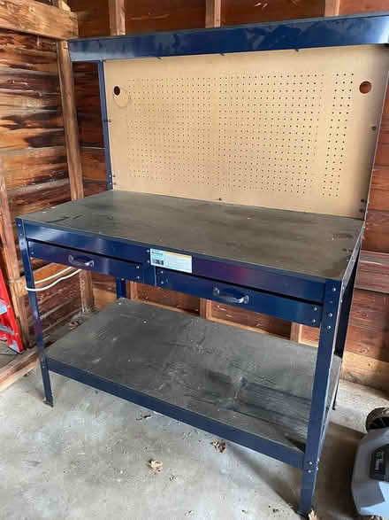 Photo of free Workbench (Reading Highlands) #1