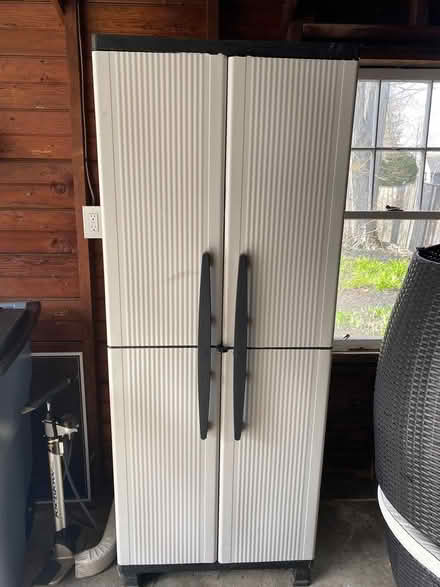 Photo of free Plastic storage unit (Reading Highlands) #1