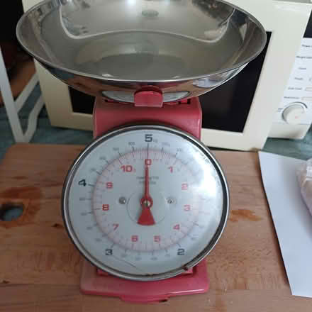 Photo of free Weighing scale (Bradford BD12) #1
