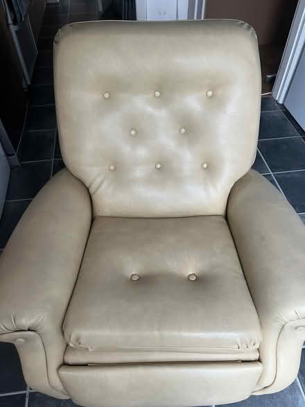 Photo of free Recliner chair (Woodingdean BN2) #1