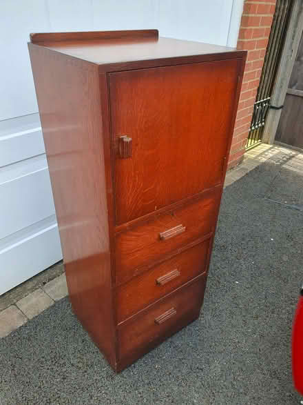 Photo of free One bureau, Two Tall Boys (Rayleigh SS6) #4