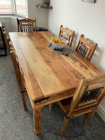 Photo of free Dining table and chaira (FY5) #4