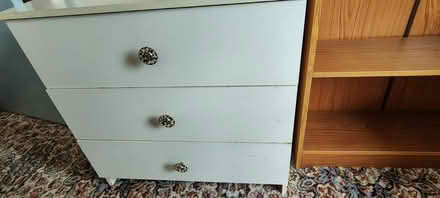 Photo of free Chest of drawers white (Church End LU6) #1
