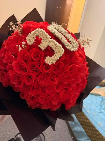 Photo of free Plastic rose bouquet (TS3 middlesbrough) #1