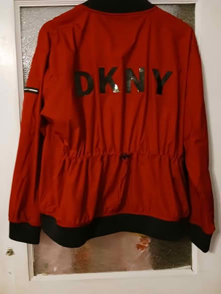 Photo of free clothing (60th cedar ave 19143) #1