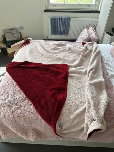 Photo of free Red thick blanket from Costo (Camden Town, NW1) #1
