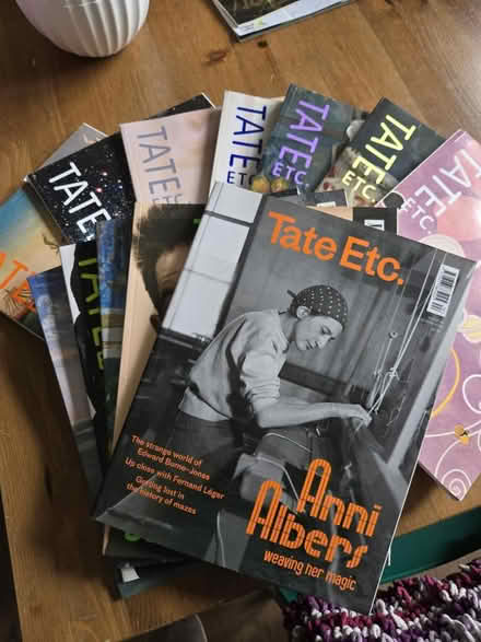 Photo of free Tate Etc magazines (SG6) #1