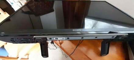 Photo of free Sony Bravia TV, not working (Wake Green B13) #2