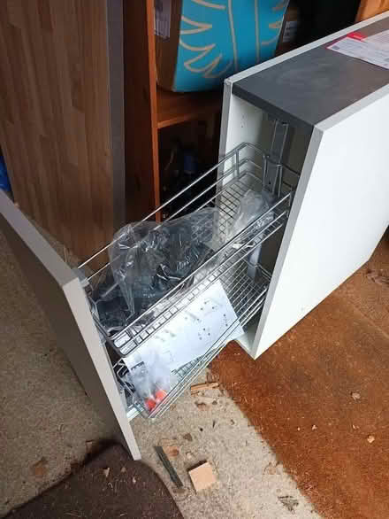 Photo of free 200mm kitchen cabinet (Walnut Tree MK7) #1
