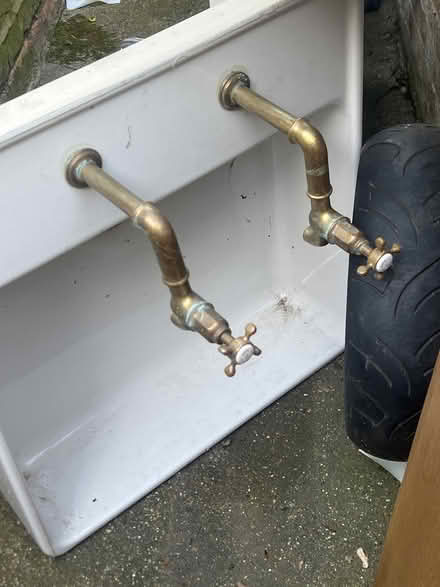 Photo of free Utility butler sink (West Hampstead NW6) #2