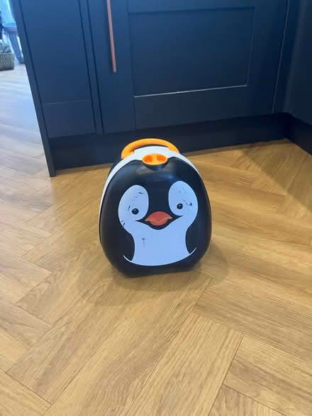 Photo of free Travel potty (AL8) #3