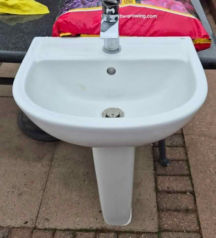 Photo of free Small White Sink & Pedestal, including taps (Little Bloxwich WS3) #1