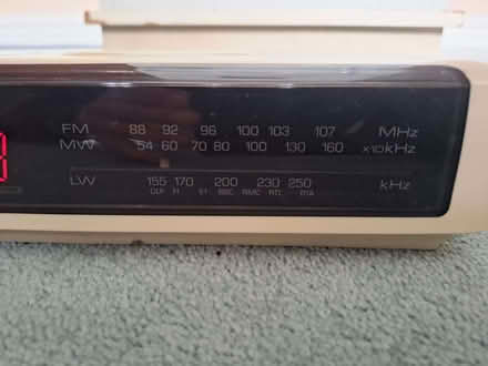Photo of free Sony "Dream Machine" clock radio (Stargate NE40) #1