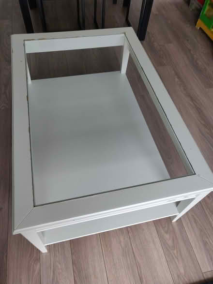 Photo of free Glass coffee table (TW7 Osterly) #2
