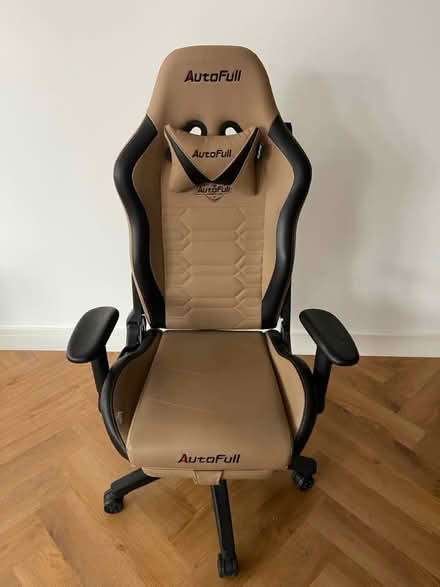 Photo of free Autofull Gaming Chair (Crouch End / Stroud Green N8) #1
