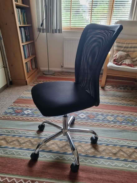 Photo of free Office swivel chair (Dean Court OX2) #1