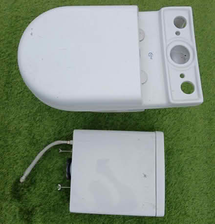 Photo of free Old Working Toilet (Armitage WS15) #1
