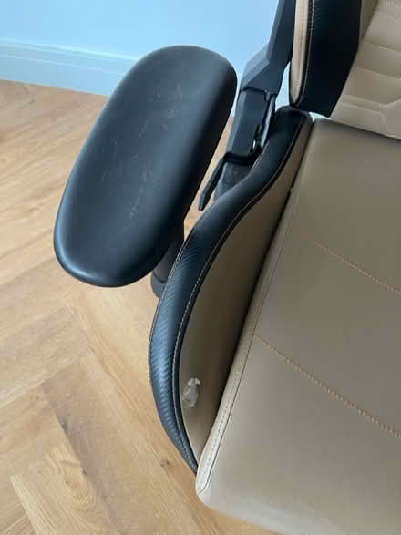 Photo of free Autofull Gaming Chair (Crouch End / Stroud Green N8) #3