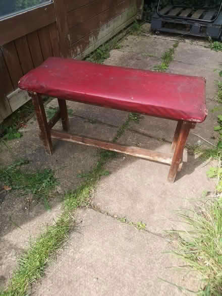 Photo of free Bench stool (Streatham SW16) #1