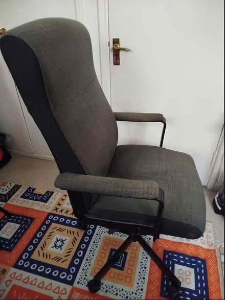 Photo of free Office / desk chair (Hanwell W7) #3