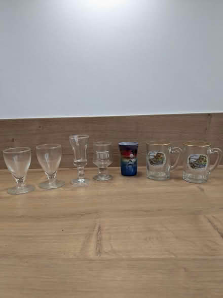 Photo of free Various glass oddments (Bradway S17) #3