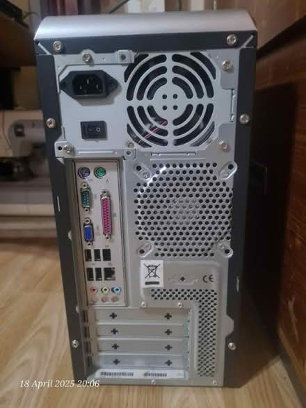 Photo of free Office PC (S11) #2