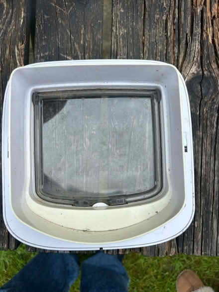 Photo of free Manual cat flap (AL3 near Waitrose) #4