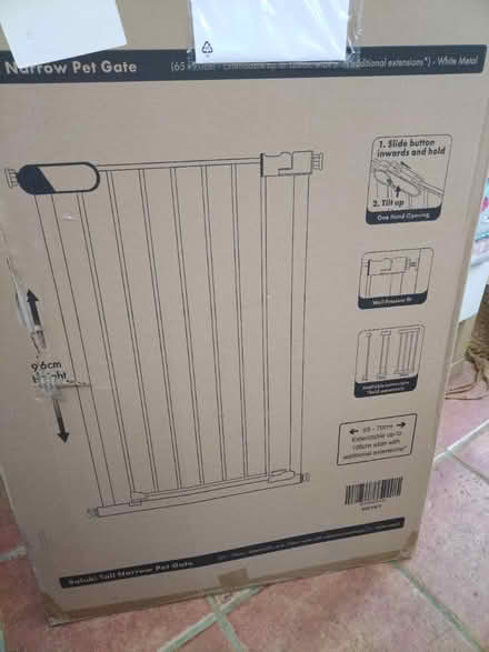 Photo of free White pet gate (North Abingdon) #1