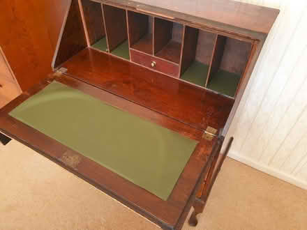 Photo of free One bureau, Two Tall Boys (Rayleigh SS6) #1