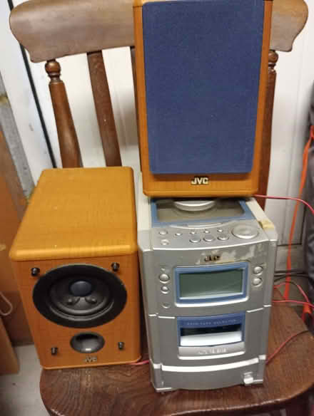 Photo of free Cassette / Radio (CT2) #1