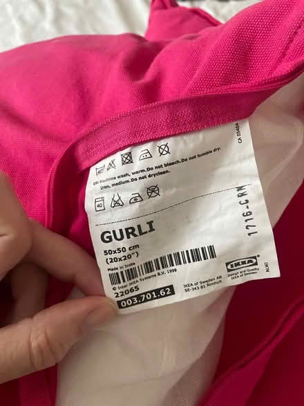 Photo of free Scatter cushions x 4 (Bushey Arches WD19) #3