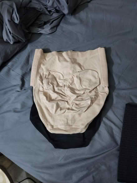 Photo of free Butt lifter/tummy control underwear (Gravesend, bensonhurst) #3