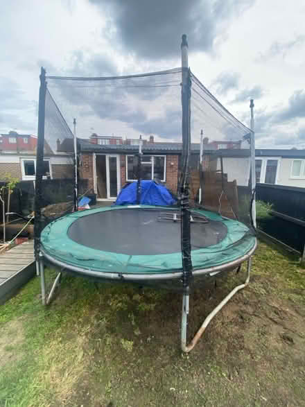 Photo of free Trampoline (E4) #3