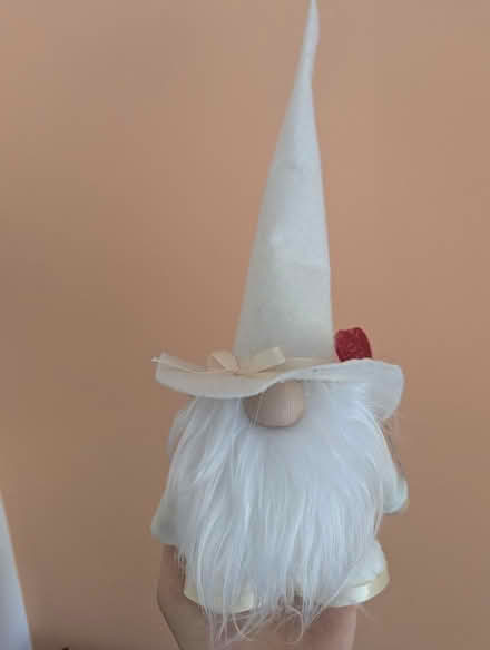 Photo of free Decorative gnome (SE16) #1