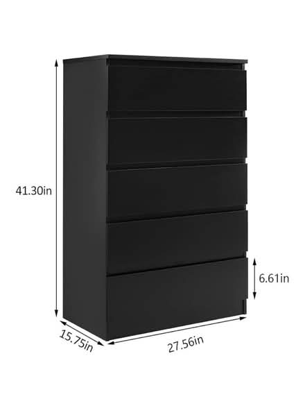 Photo of free Chest of drawers (SW17 0GL) #1