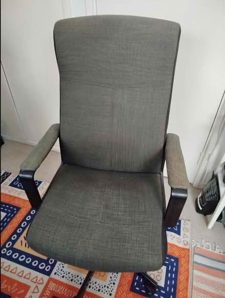 Photo of free Office / desk chair (Hanwell W7) #1