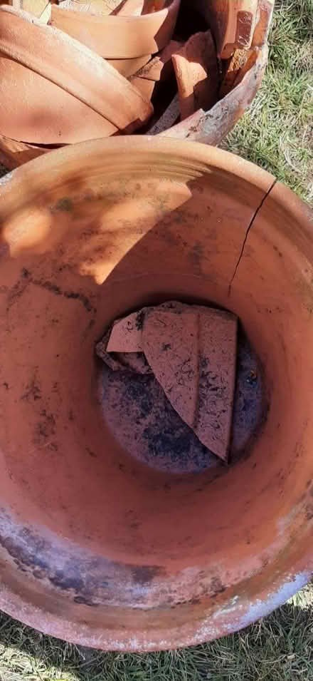 Photo of free Broken terracotta pot drainage (IP3) #2