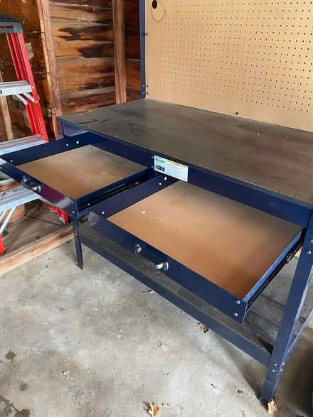 Photo of free Workbench (Reading Highlands) #2