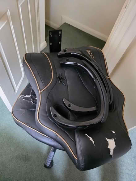 Photo of free Gaming chair (GU14) #1